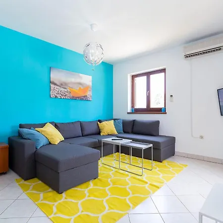Luna Apartamento *